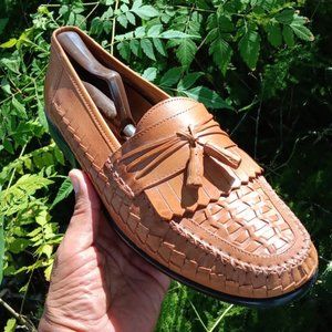 NUNN BUSH MEN'S GENUINE LEATHER MOC TOE KILTIE TASSEL LOAFERS (BRAZIL)
